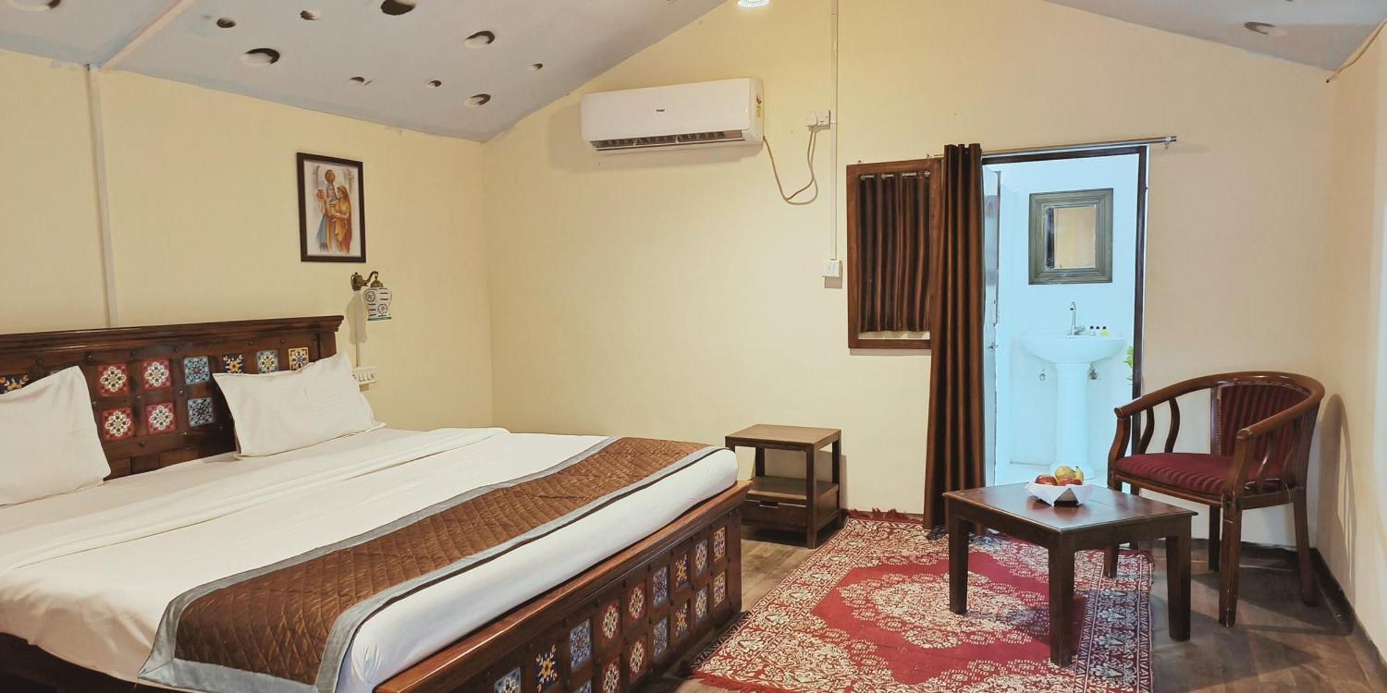 เดอะ นารายัน รีสอร์ต ปุษกร Hotel พุชการ์ ภายนอก รูปภาพ